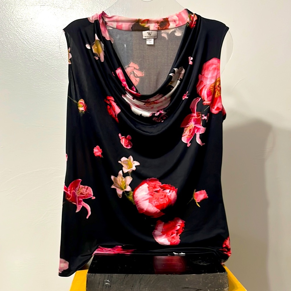 Worthington sleeveless black and pink blouse Large